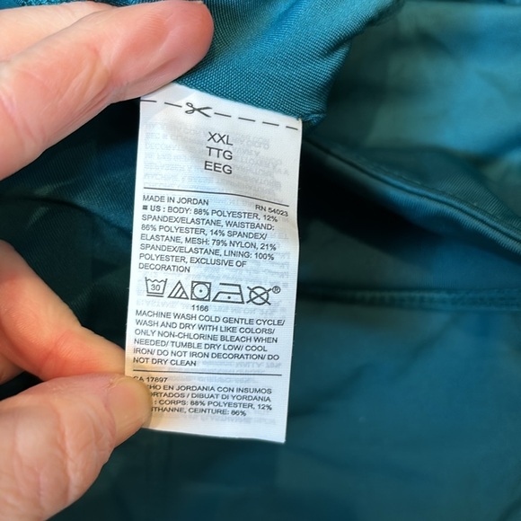 Old Navy Running Shorts Stretch Tech Teal NWT Size XXL - Picture 6 of 6